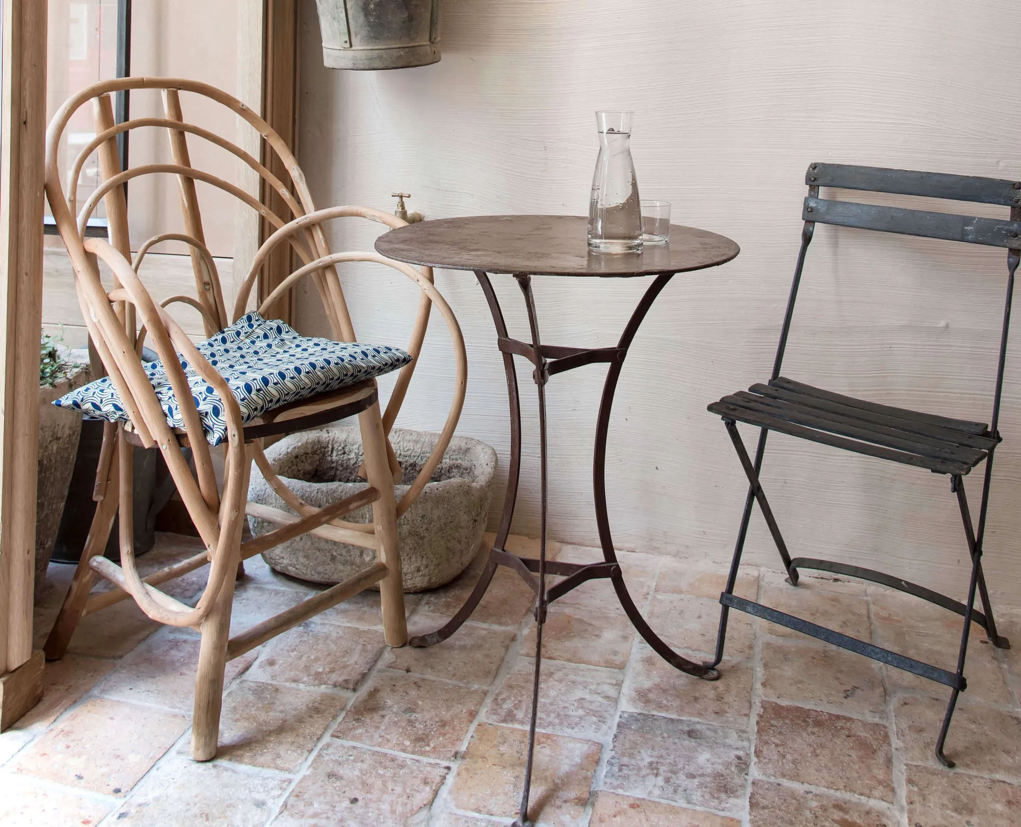 Summer In The Chateau Garden: 11 Vintage Ideas To Steal From Cafe Ineko In Paris 